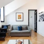 Rossio Individual Guest house 3*
